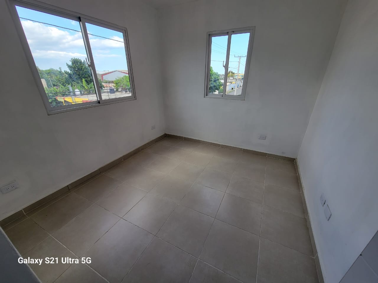 apartamentos - VENDO a Estrenar 3er Piso En Brisa Oriental Santo Domingo 
Código: PD206  5