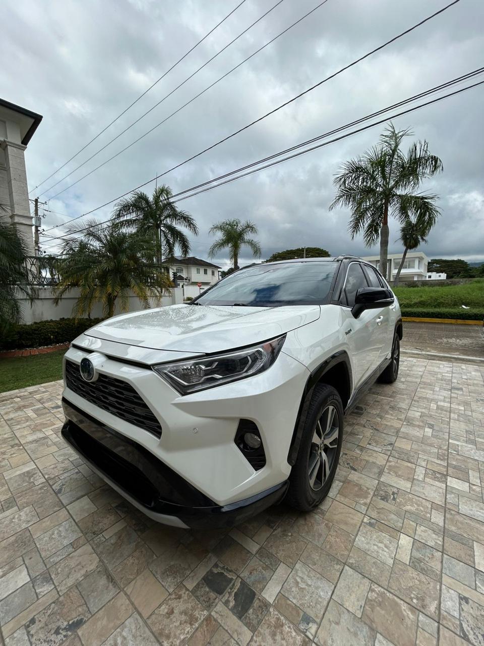 jeepetas y camionetas - Toyota rav4 2021 XSE Hybrid Sport 