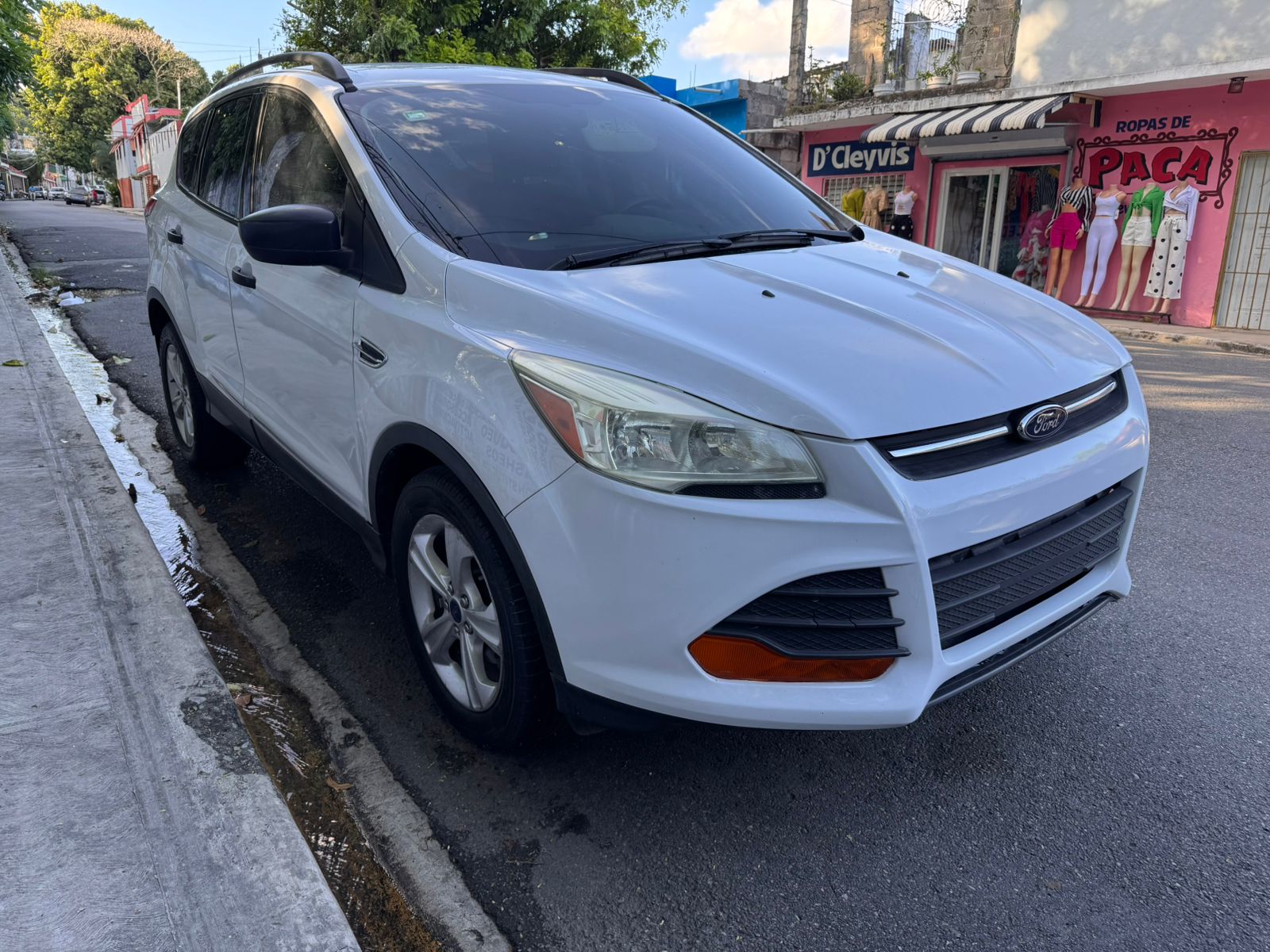 jeepetas y camionetas - Vendo Ford Escape SE 2014 2