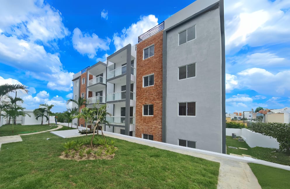apartamentos - Apartamento en Jacobo majluta bono del gobierno  1