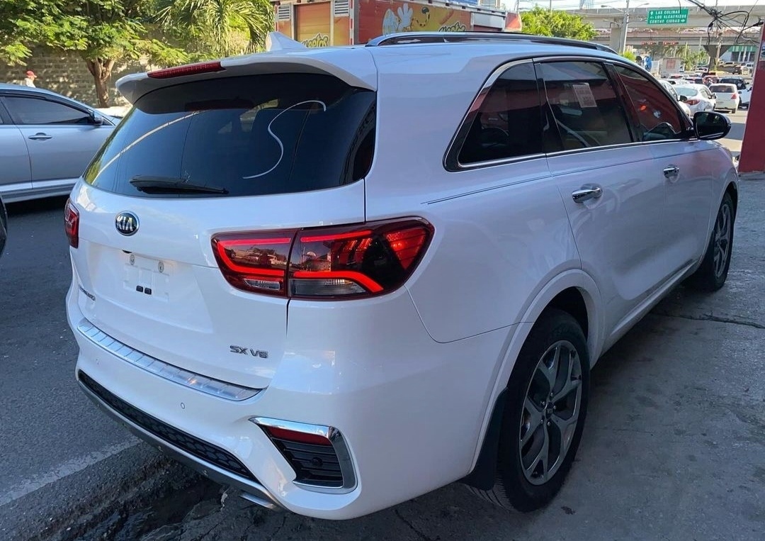 jeepetas y camionetas - 2019 Kia Sorento SX Panorámica  6