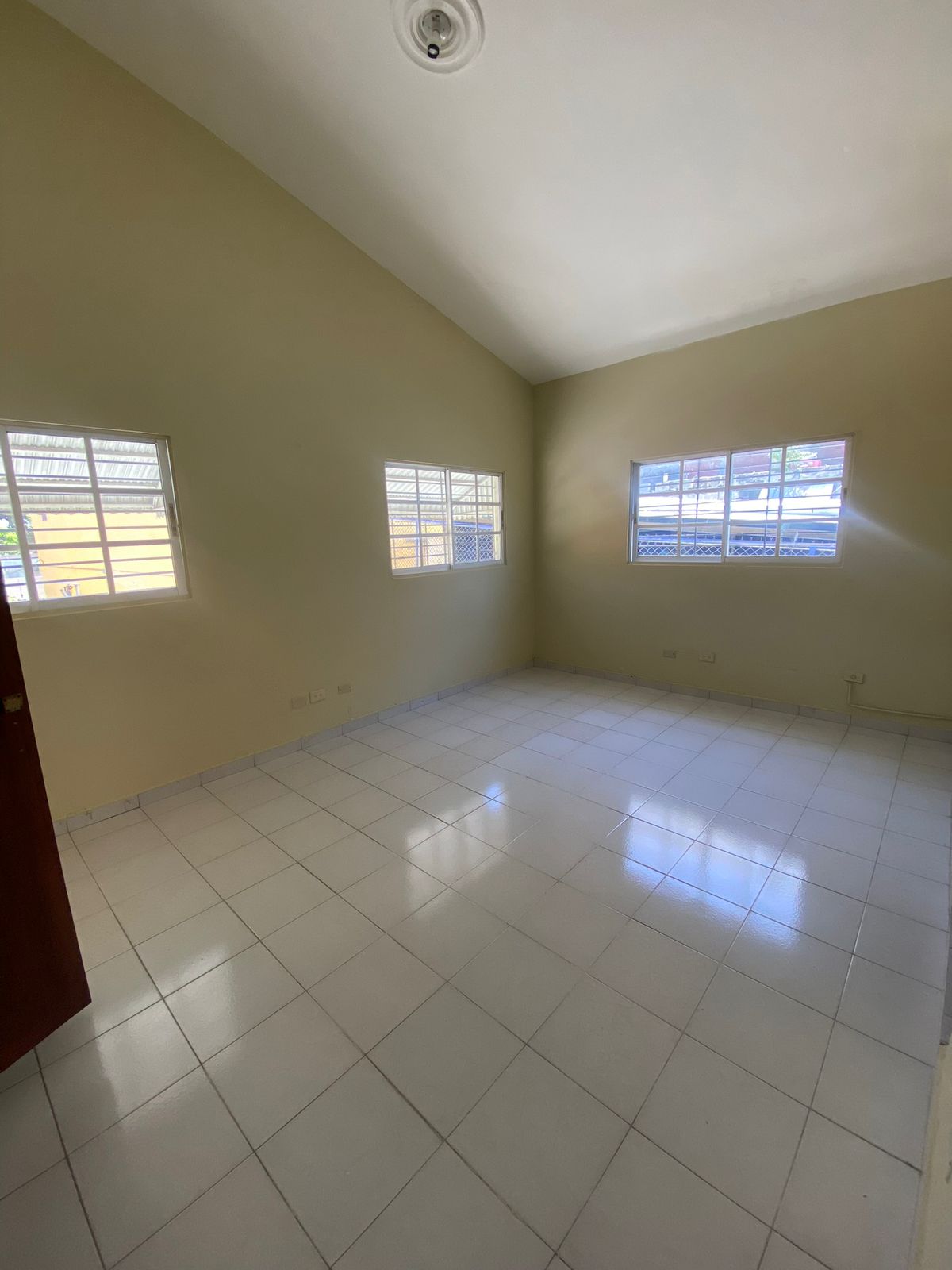 casas - Vendo Casa Residencial Alpes II, Sto. Dgo. Este 2