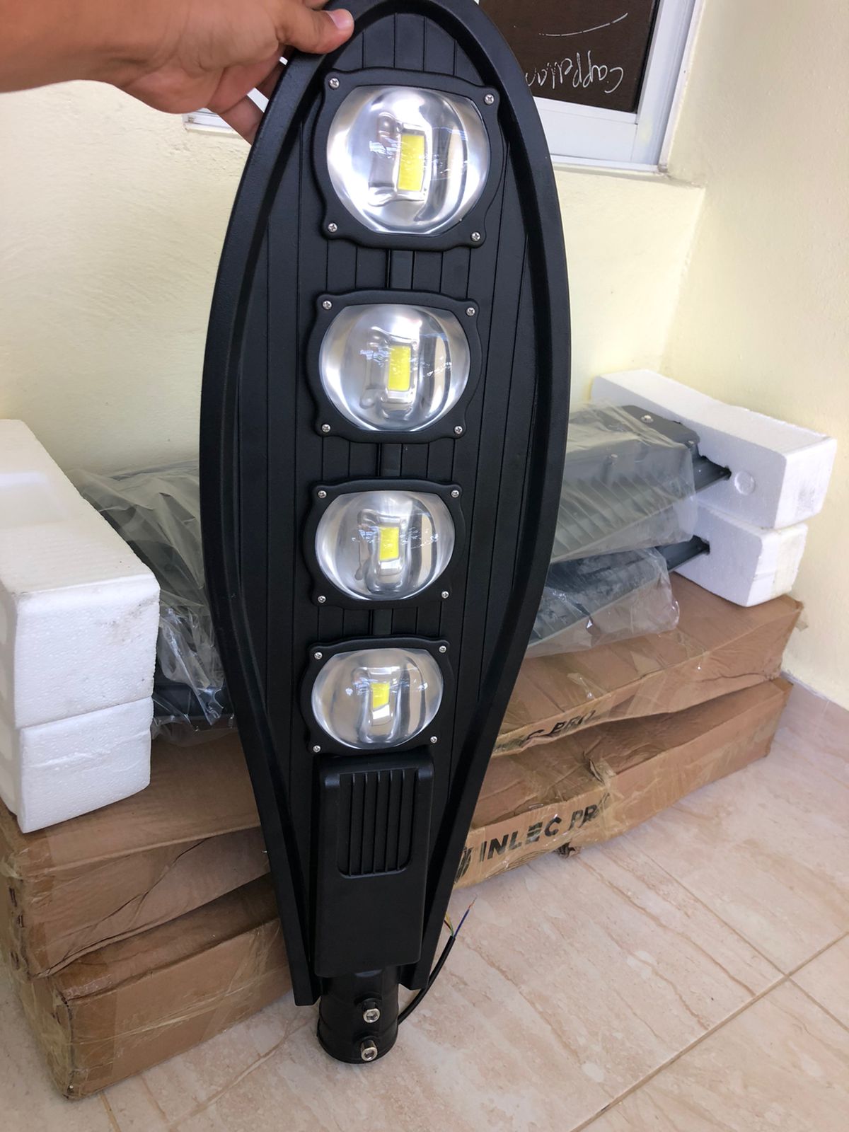 herramientas, jardines y exterior - Lampara led tipo cobra 200w