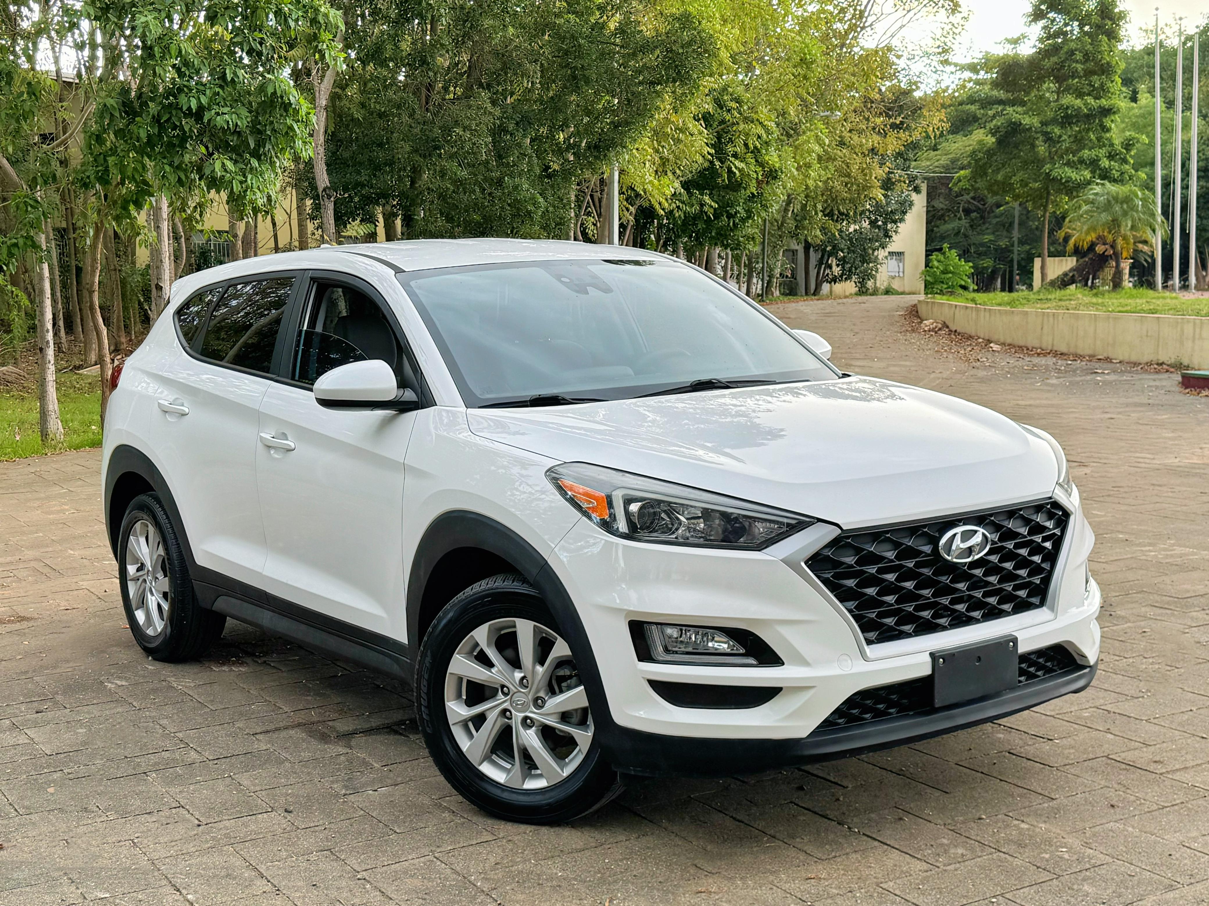 jeepetas y camionetas - Verla es comprarla ven conocela hyundai tucson 2019 excelente condiciones 