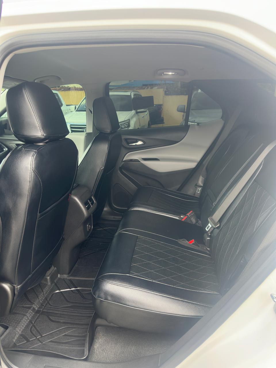 jeepetas y camionetas - 2022 Chevrolet Equinox LS  1