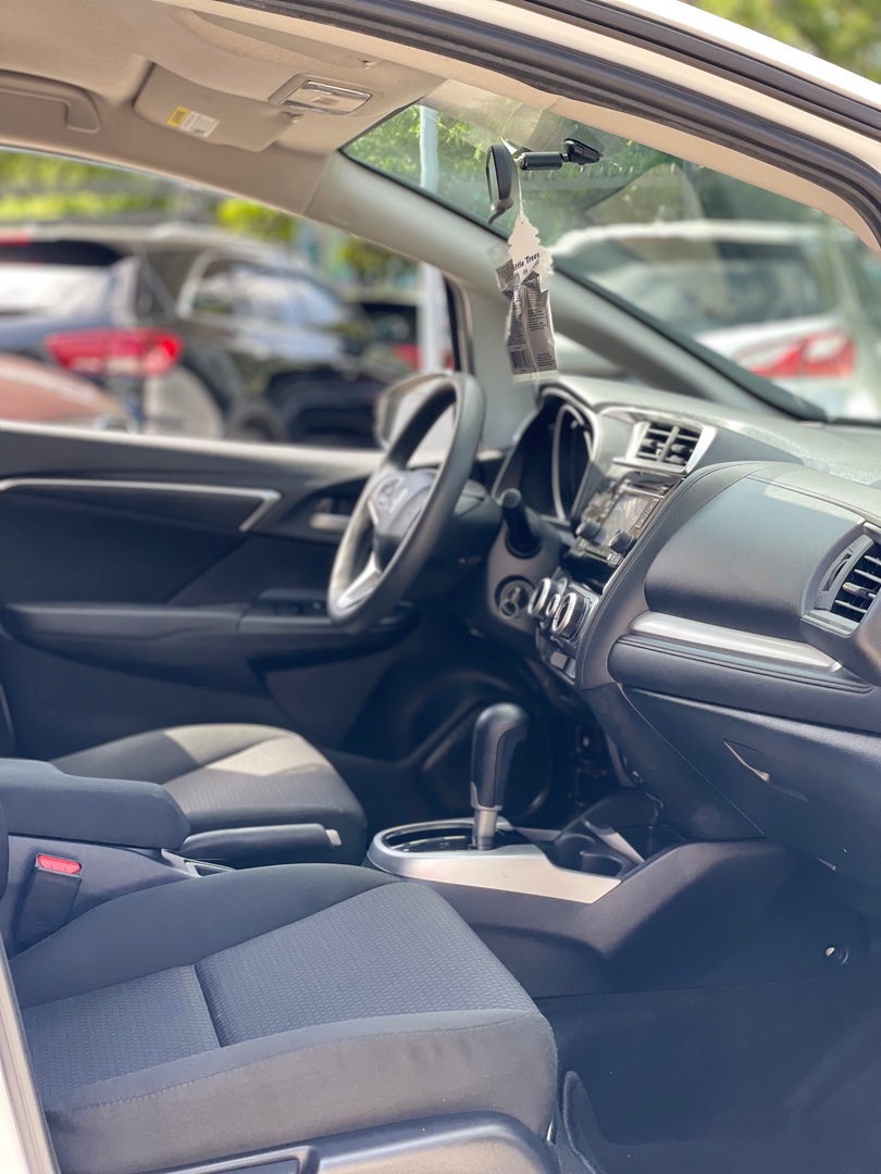 carros - 2019 Honda Fit LX CLEAN CARFAX 5