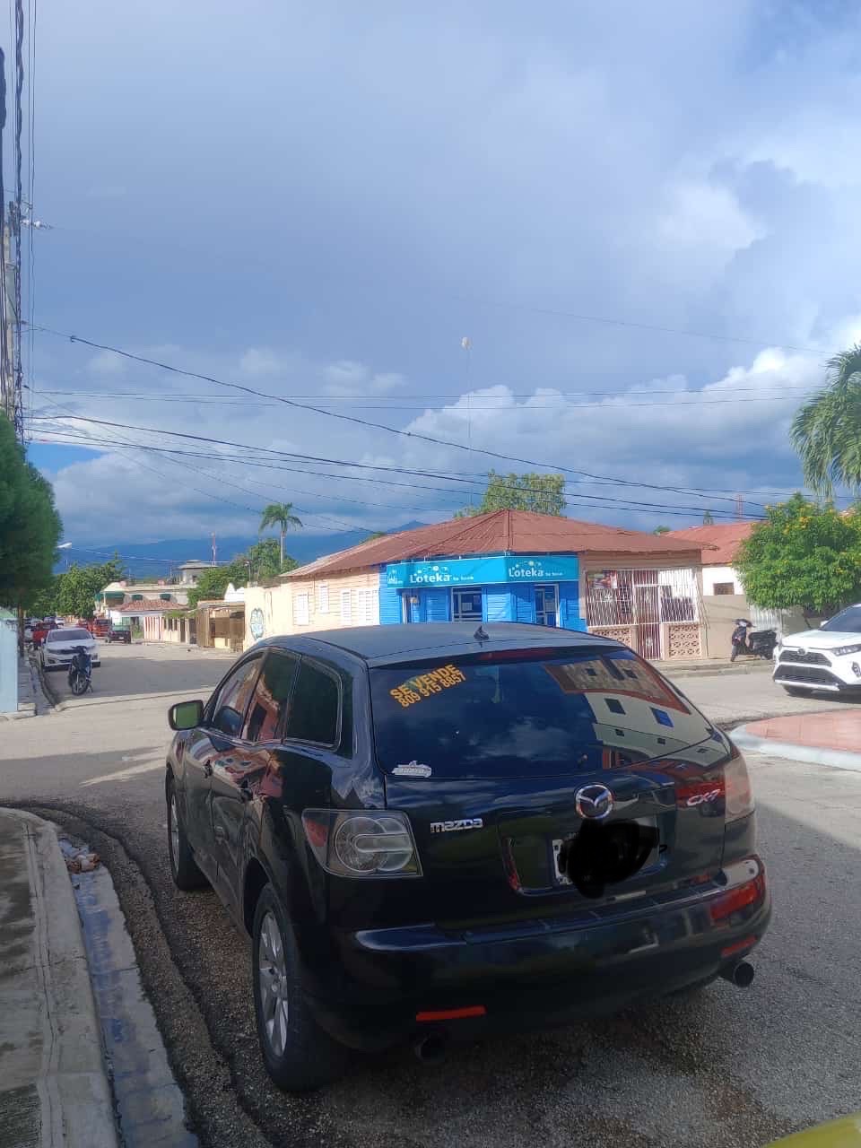 jeepetas y camionetas - vendo Mazda cx7 precio negociable  2