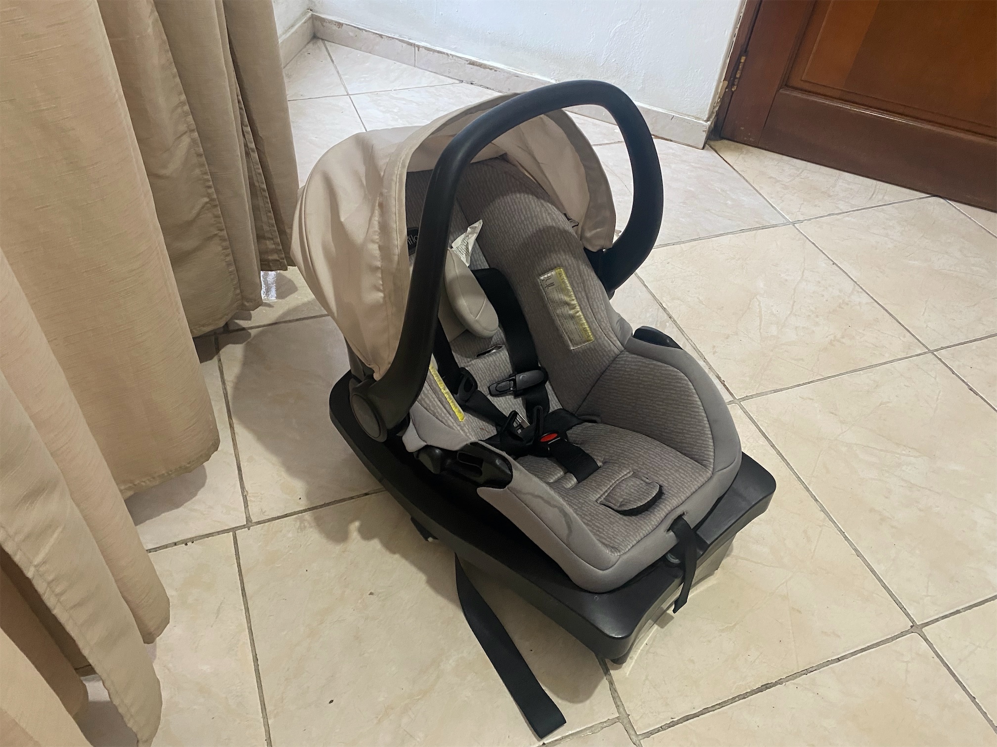 coches y sillas - Vendo Car Seat marca Evenfloo.  2