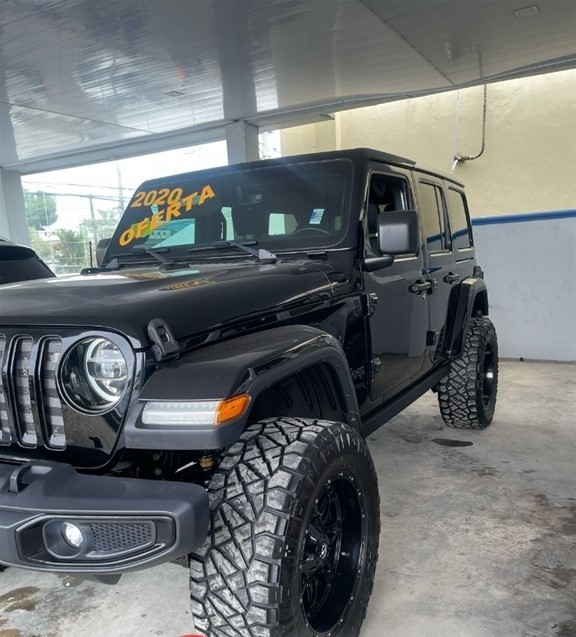 jeepetas y camionetas - 2020 Jeep Wrangler Unlimited Sahara