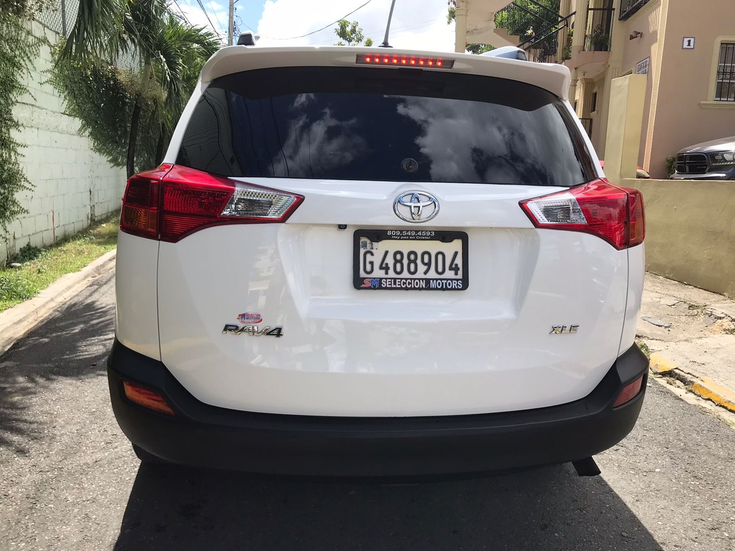 jeepetas y camionetas - TOYOTA RAV-4 XLE 2014 4