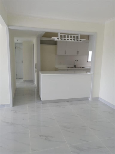 apartamentos - Apartamento en el Residencial Las Cayenas, Santo Domingo Este  3