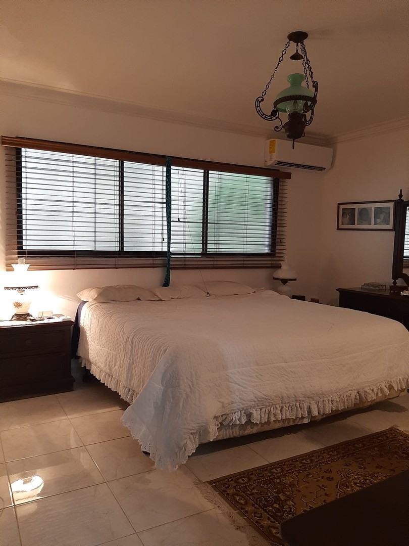 apartamentos - ¡Vendo apartamento súper amplio cerca del Mirador Sur!
Precio US$ 200,000 usd 0