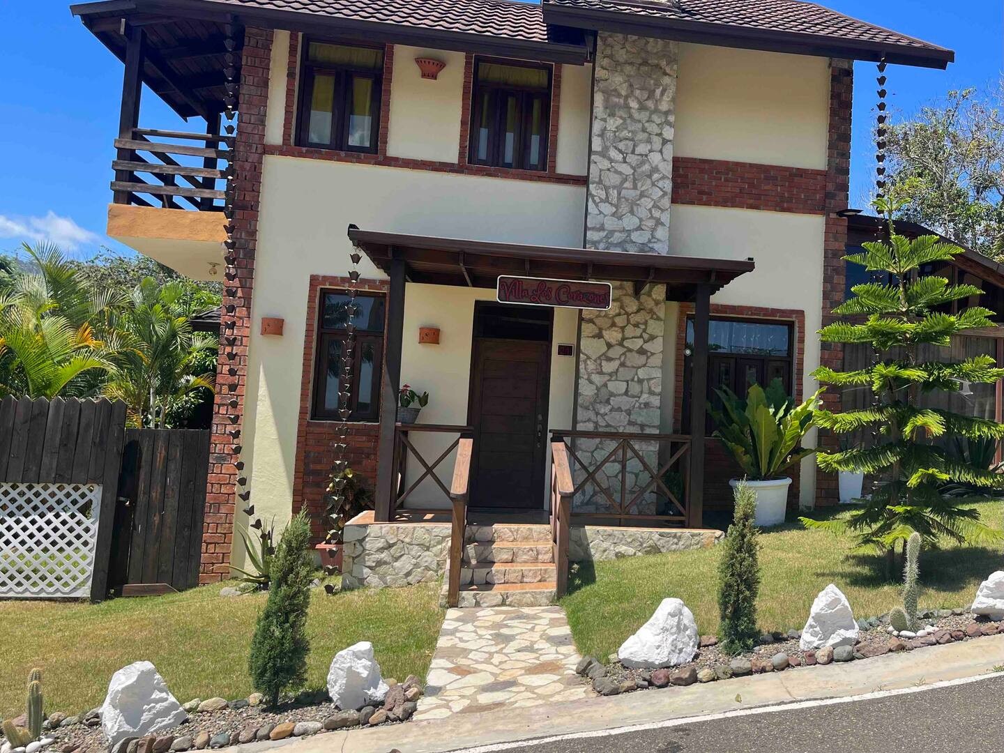 casas vacacionales y villas - En Alquiler Villa en Jarabacoa  1