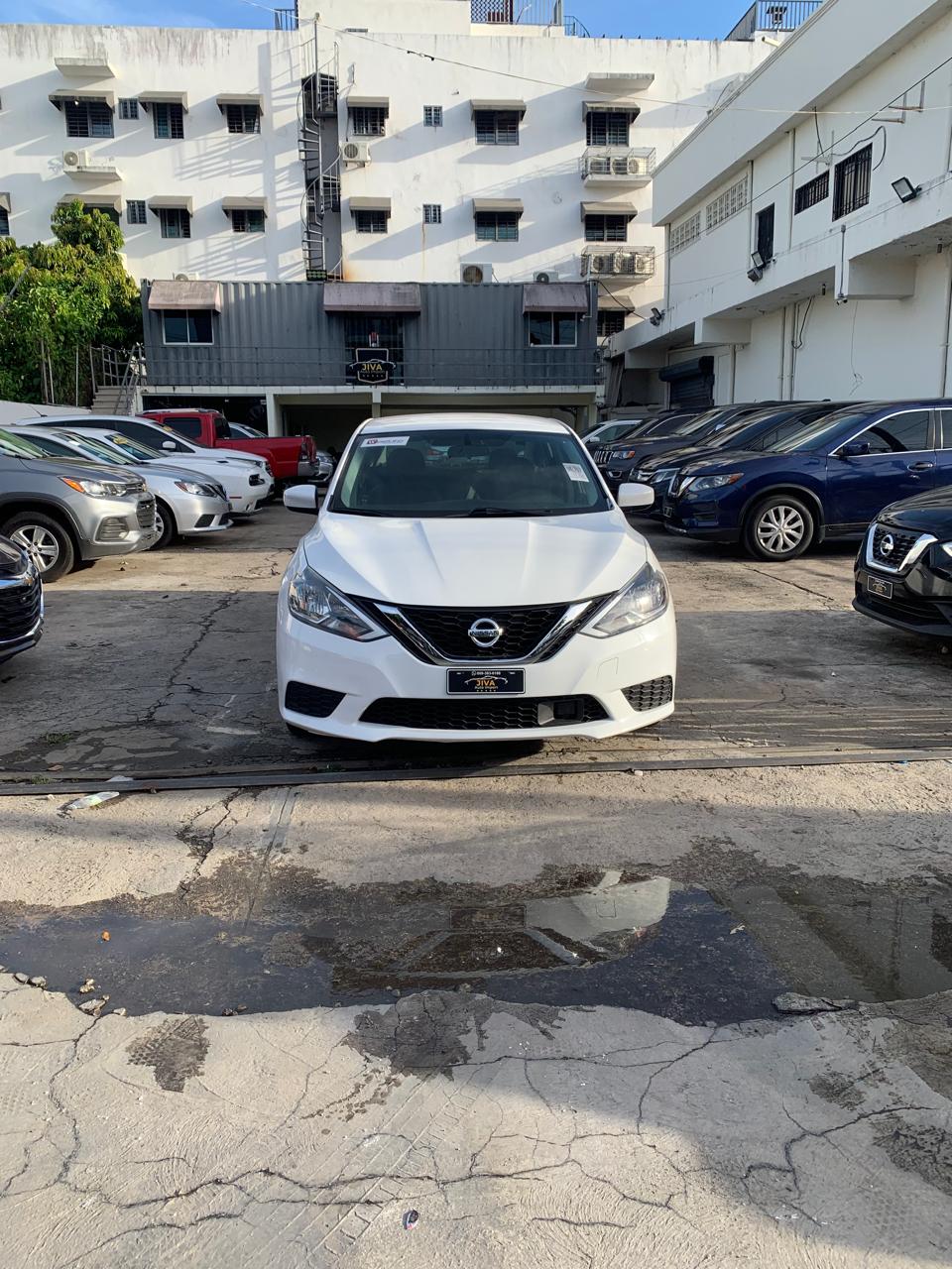 carros - Nissan Sentra SV 2018 4