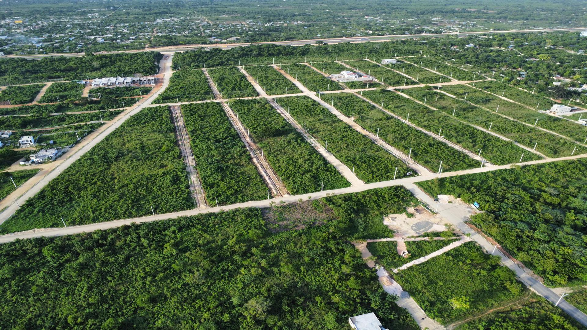 solares y terrenos - Solares en proyecto cerrado en Avenida Ecológica 6