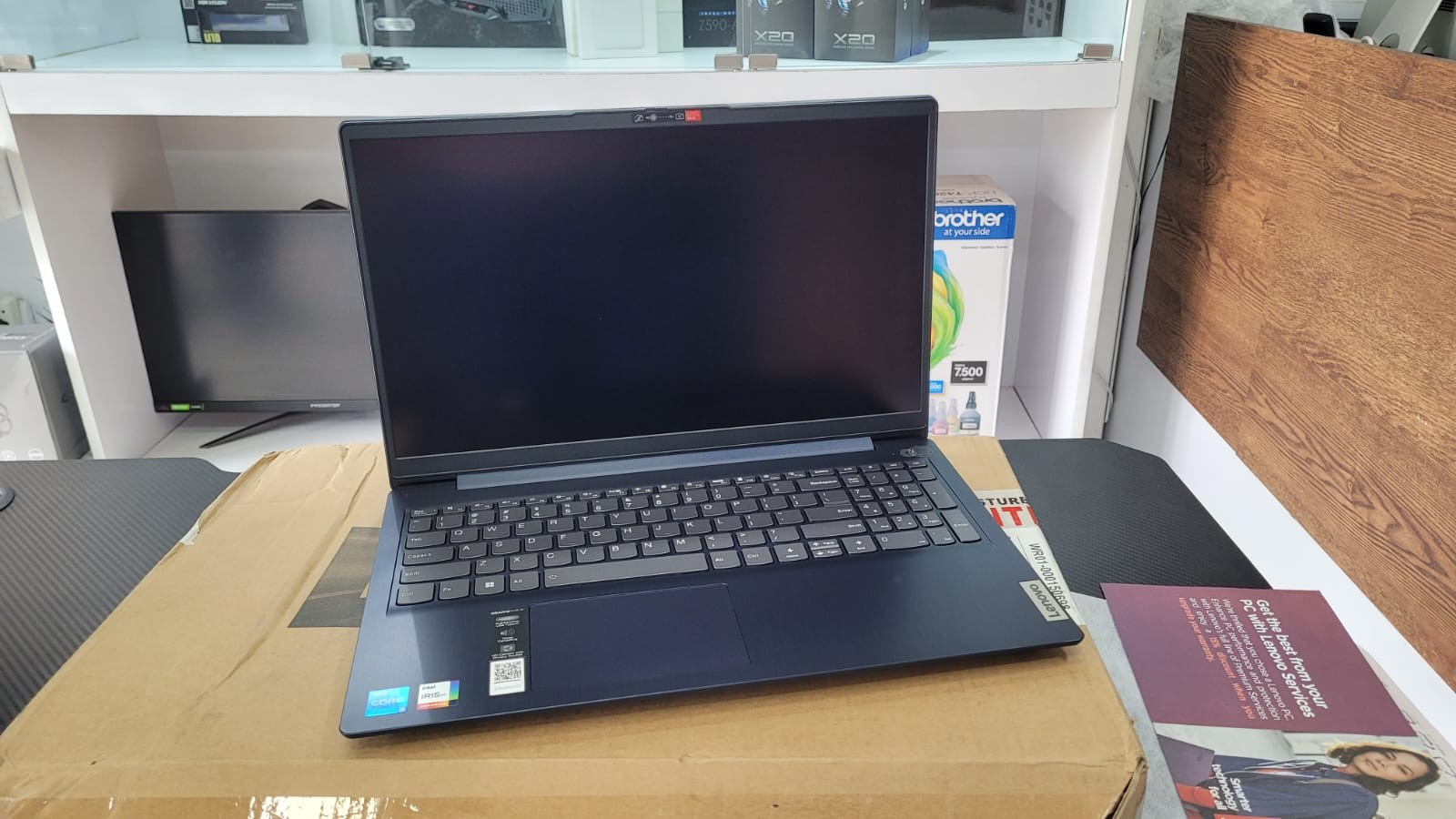 computadoras y laptops - Laptop Lenovo Notebook IdeaPad 3, i5 12va, 15.6 PLG, 12GB, 512 SSD