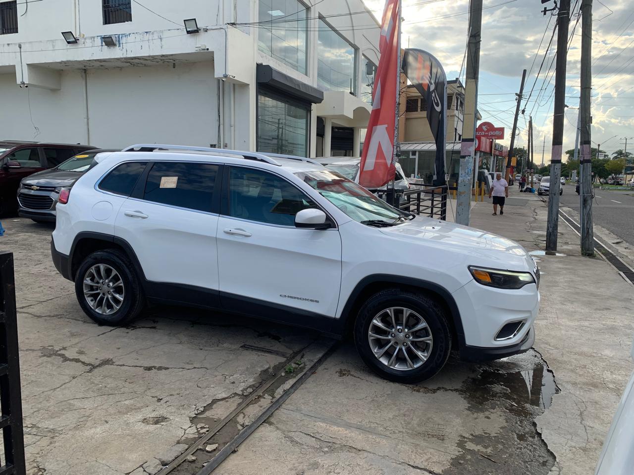 jeepetas y camionetas - 2019 jeep cherokee latitude plus  3