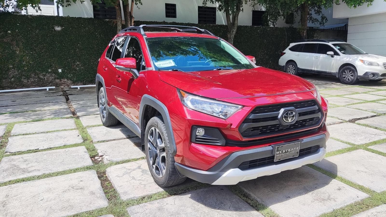 jeepetas y camionetas - Toyota rav4 2019 adventure clean  5