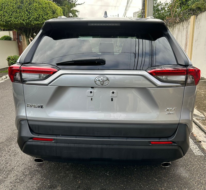 jeepetas y camionetas - Toyota rav4 2019 xle 6