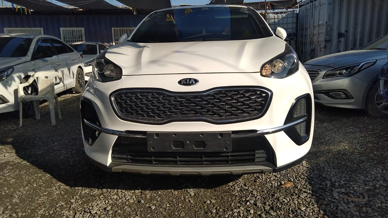 jeepetas y camionetas - KIA SPORTAGE 2019 BLANCO DESDE: RD$1,050,100 Mil  1