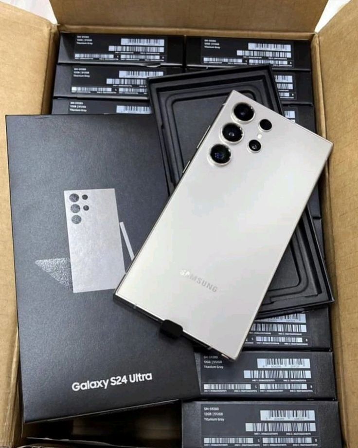 celulares y tabletas - Tienda física - Samsung S24 Ultra - de 256GB y 512GB