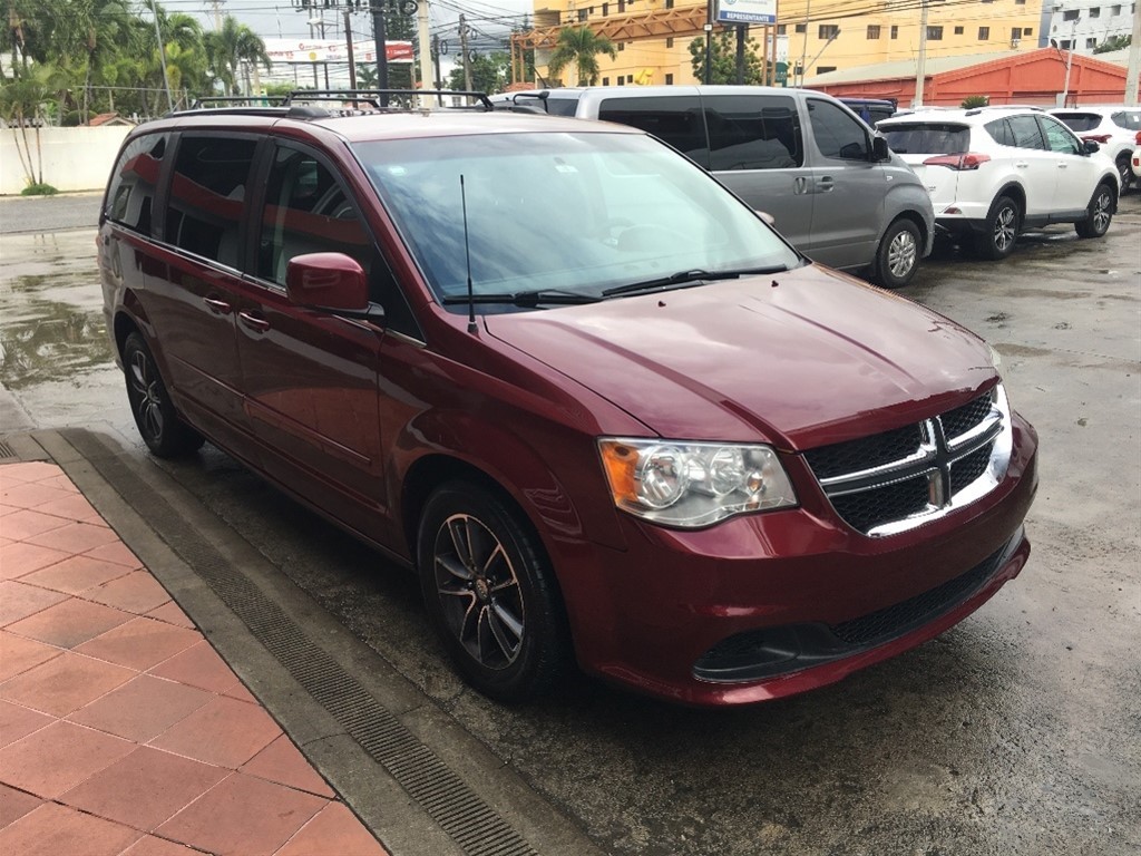 jeepetas y camionetas - 2017 Dodge Caravan SXT