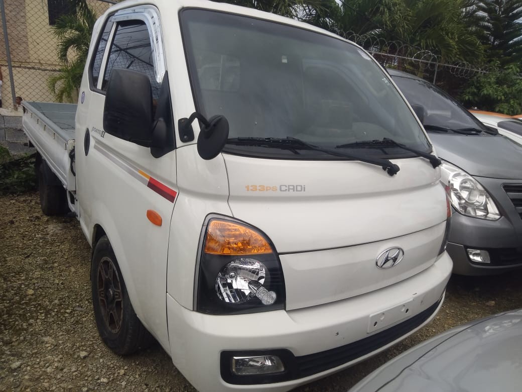 camiones y vehiculos pesados - HYUNDAI PORTER 2017 BLANCO 1