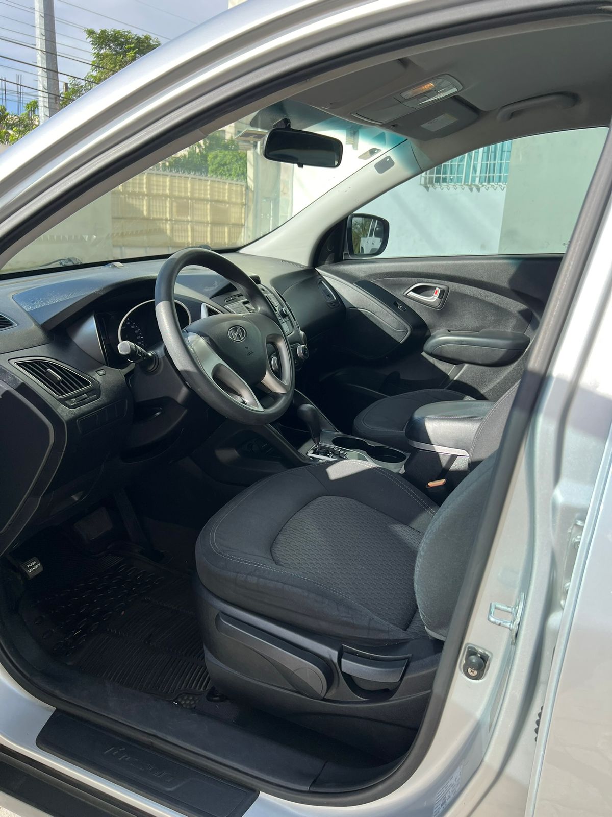 jeepetas y camionetas - Hyundai Tucson 2014 impecable  4