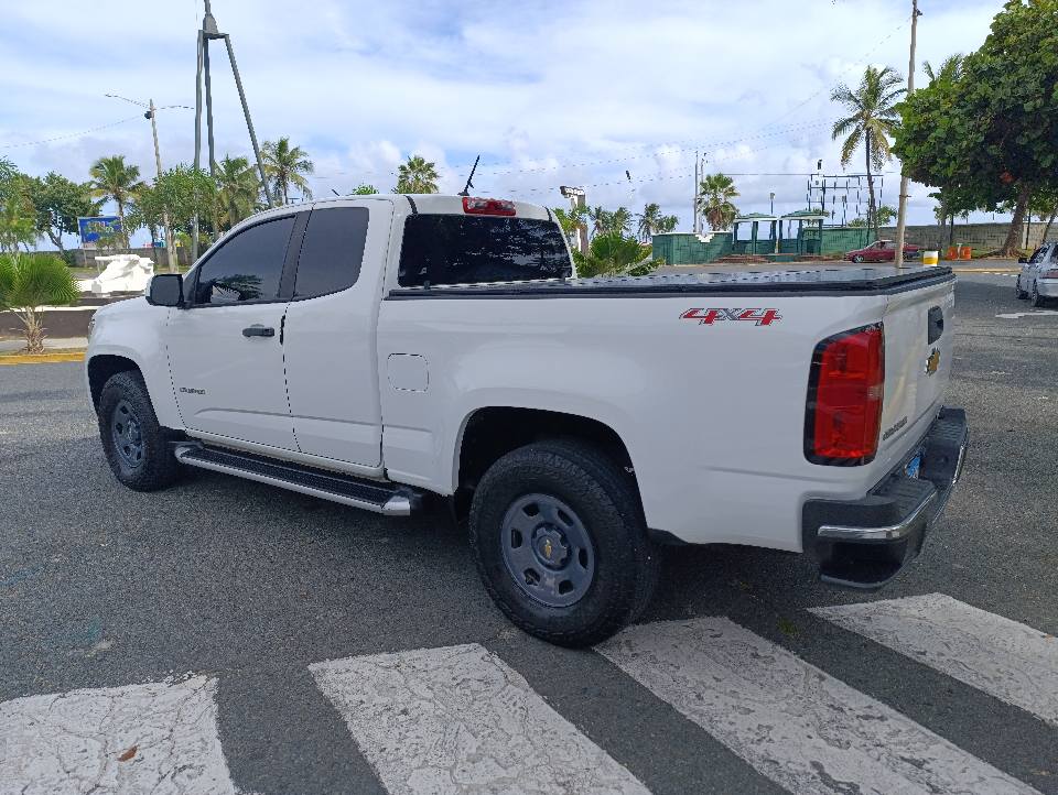 jeepetas y camionetas - 2019 Chevrolet Colorado 4cil 4x4 1