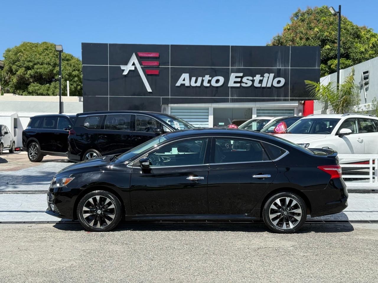 carros - Vendo Nissan sentra SE R 2019