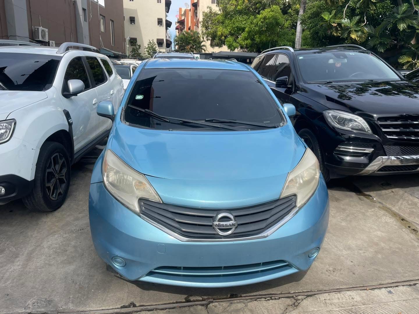 carros - NISSAN VERSA 2014 4