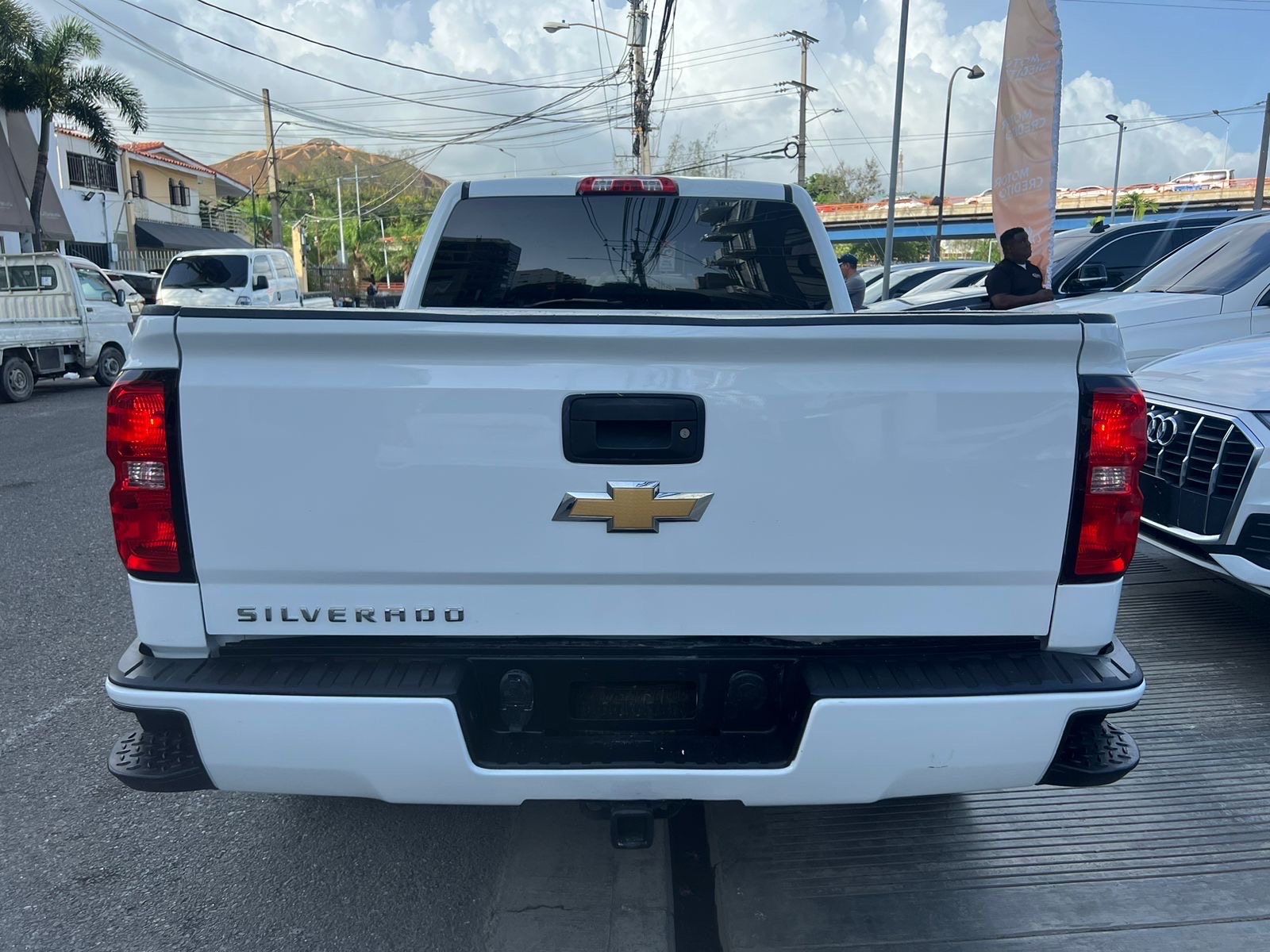 jeepetas y camionetas - Chevrolet Silverado 2018 3