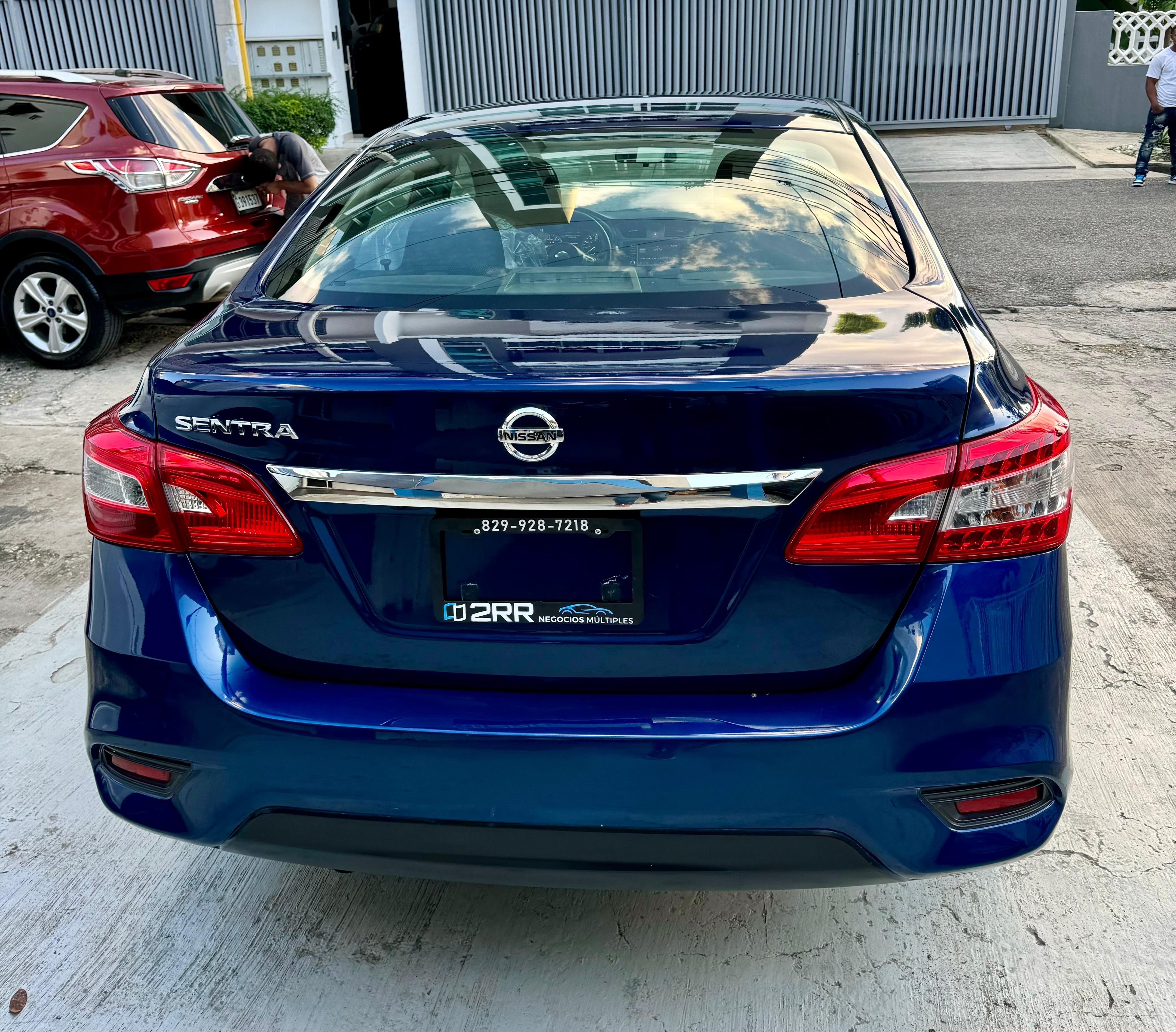 carros - Nissan Sentra SV 2019 4