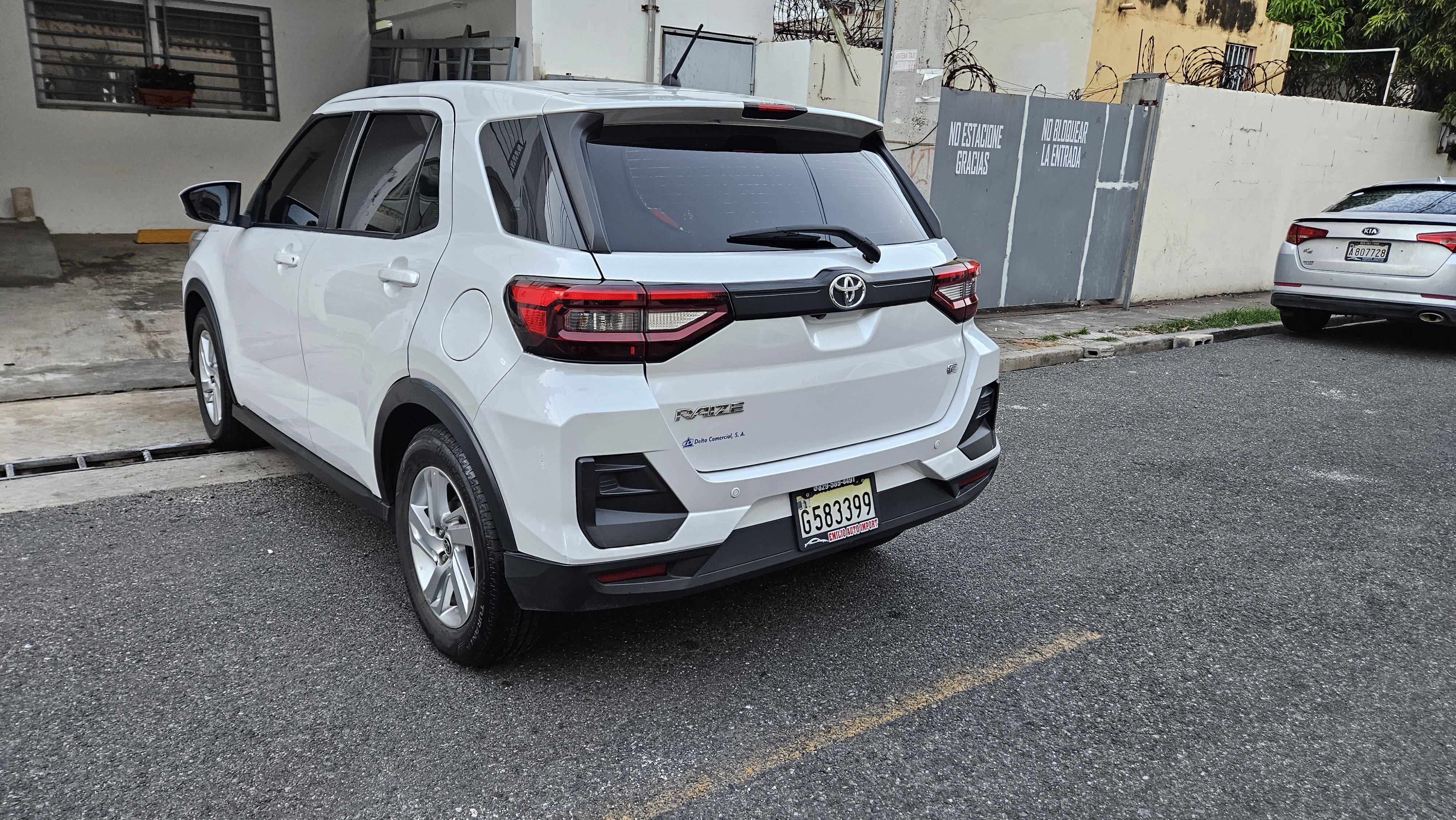 jeepetas y camionetas - Toyota raize 2022 3