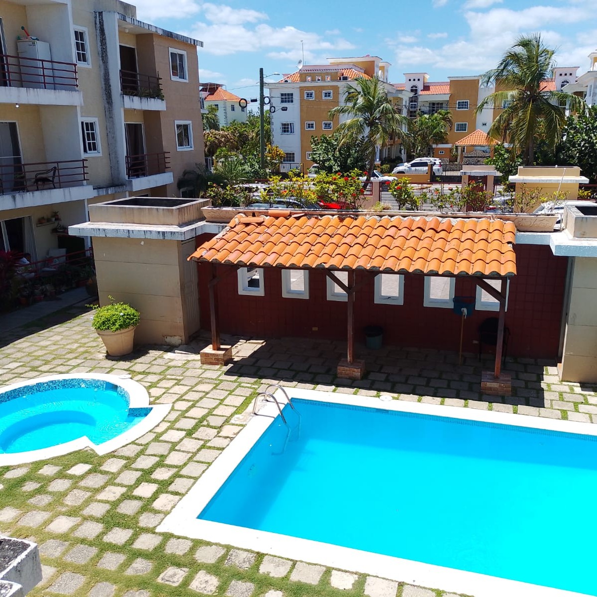 apartamentos - Pueblo bávaro,se vende hermoso
apartamento de una habitación
ventilado luminoso