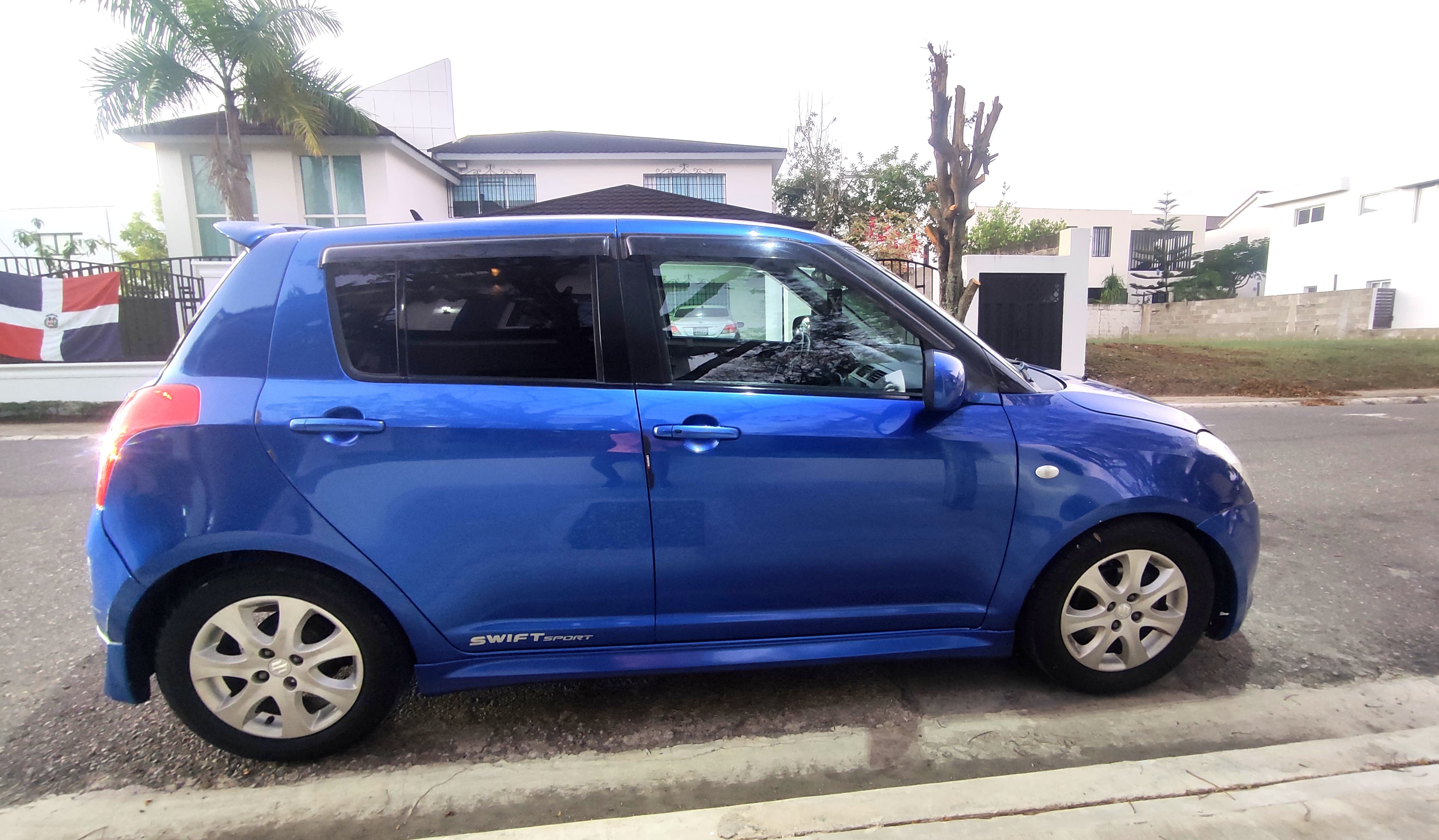 carros - suzuki Swift 2011 4