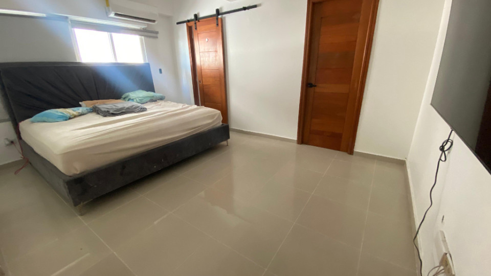 apartamentos - Oportinidad en Venta Línea Blanca en Serralles 6