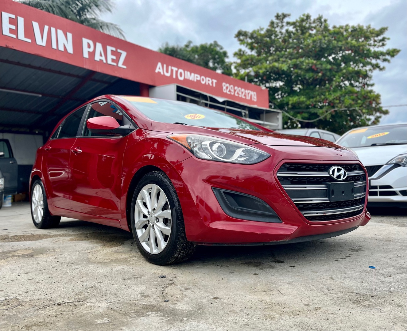 carros - Hyundai Elantra GT 2017 / Recién importado