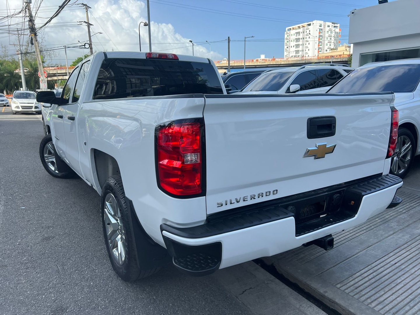 jeepetas y camionetas - CHEVROLET SILVERADO 2018 2