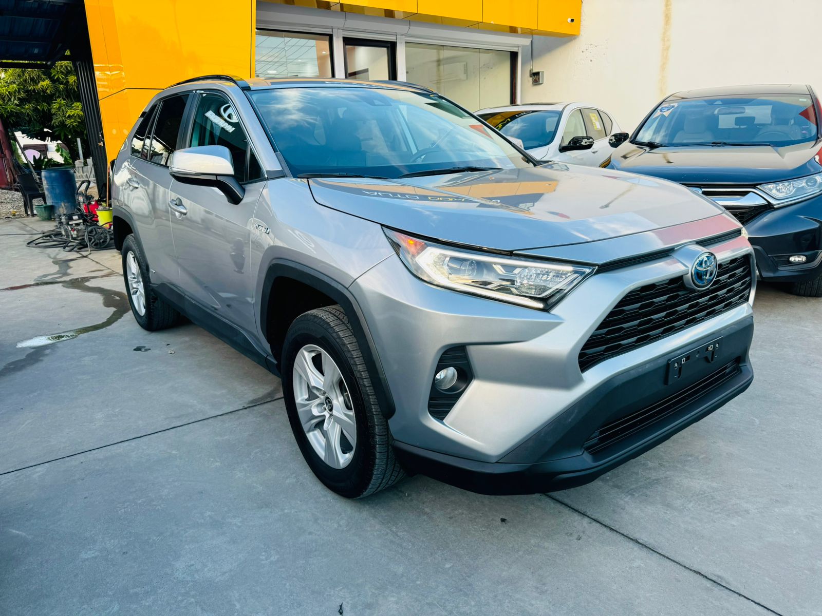 jeepetas y camionetas - Toyota Rav4 2022 XLE PREMIUM ✅️ Clean Carfax  6