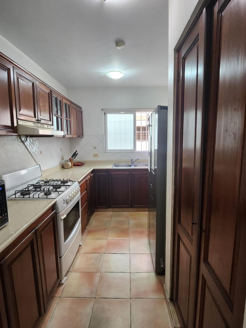 apartamentos - Vendo Apartamento en Arroyo Hondo Viejo por el Supermercado Nacional 6