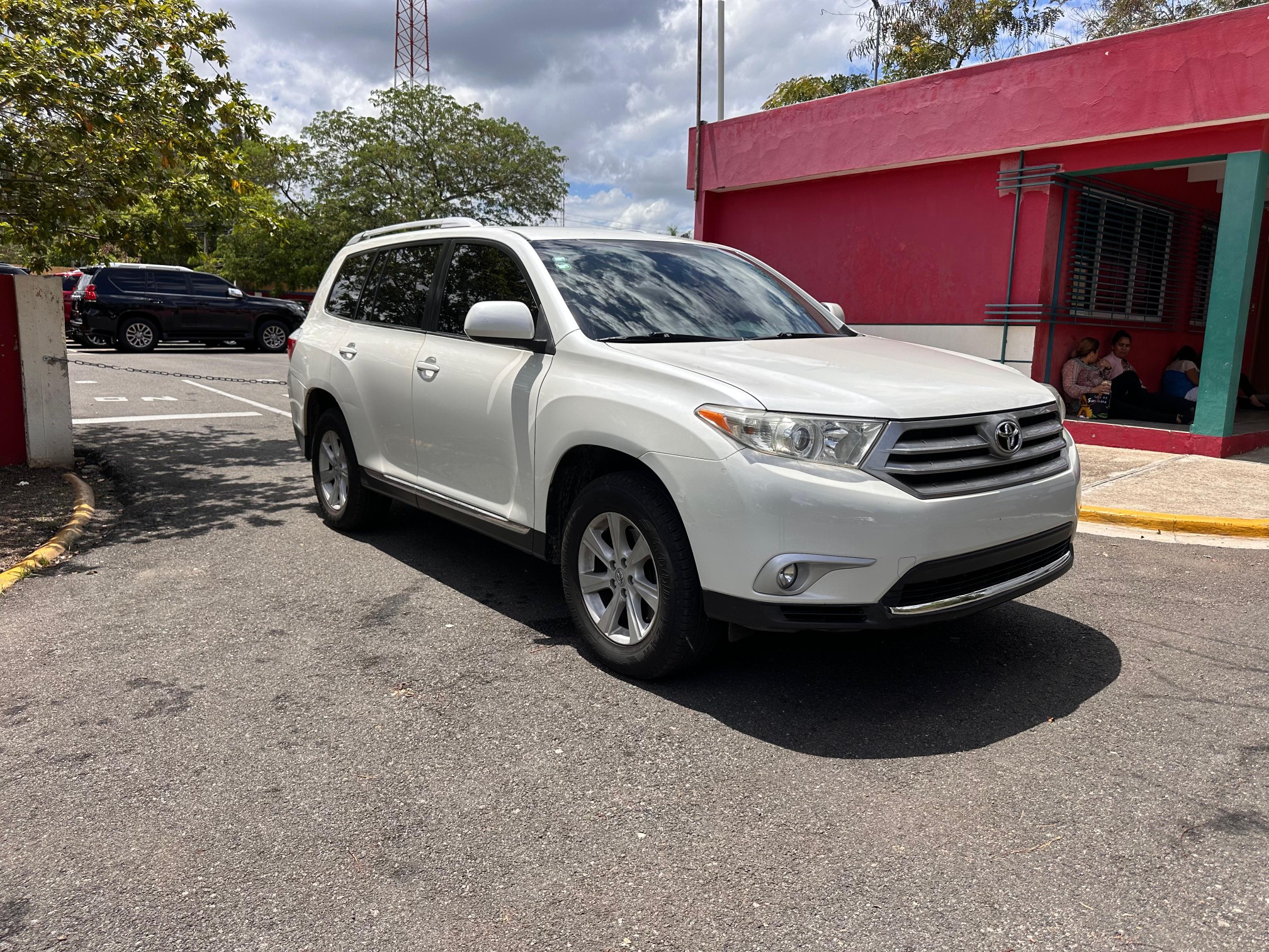 jeepetas y camionetas - Toyota higlander le 2013 3