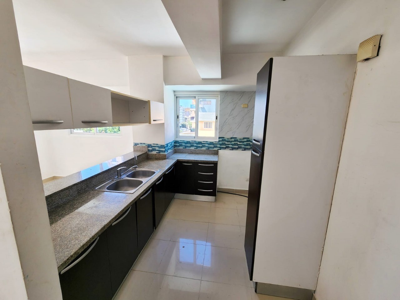 apartamentos - VENDO  EN EL VERGEL 172,000 4