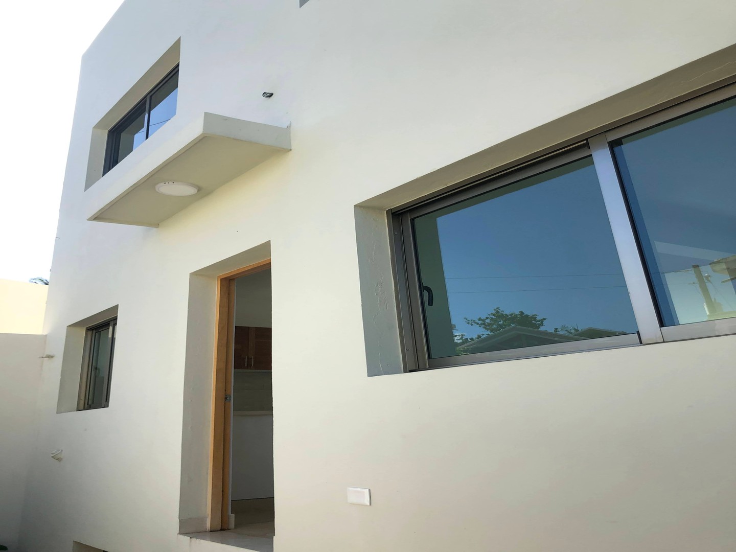 casas - TOWNHOUSE En venta En Colinas de Los Rios 3 niveles 3 habitaciones 2 parqueos Zo 3