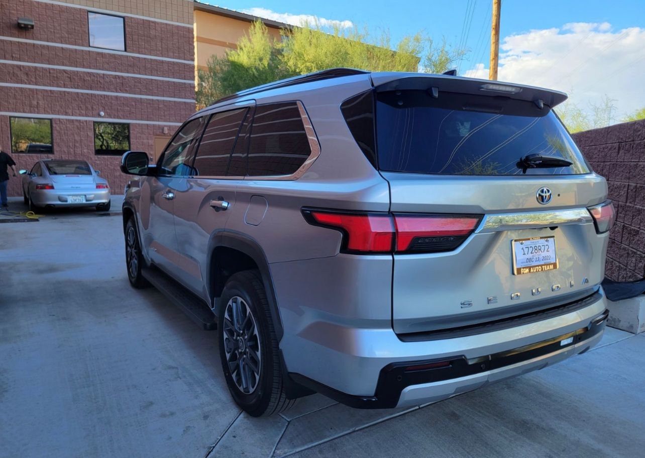 jeepetas y camionetas - Toyota secuoya 2023