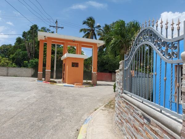 solares y terrenos - Descubre el Solar de tus sueños para construir el Hogar de tu Familia 1