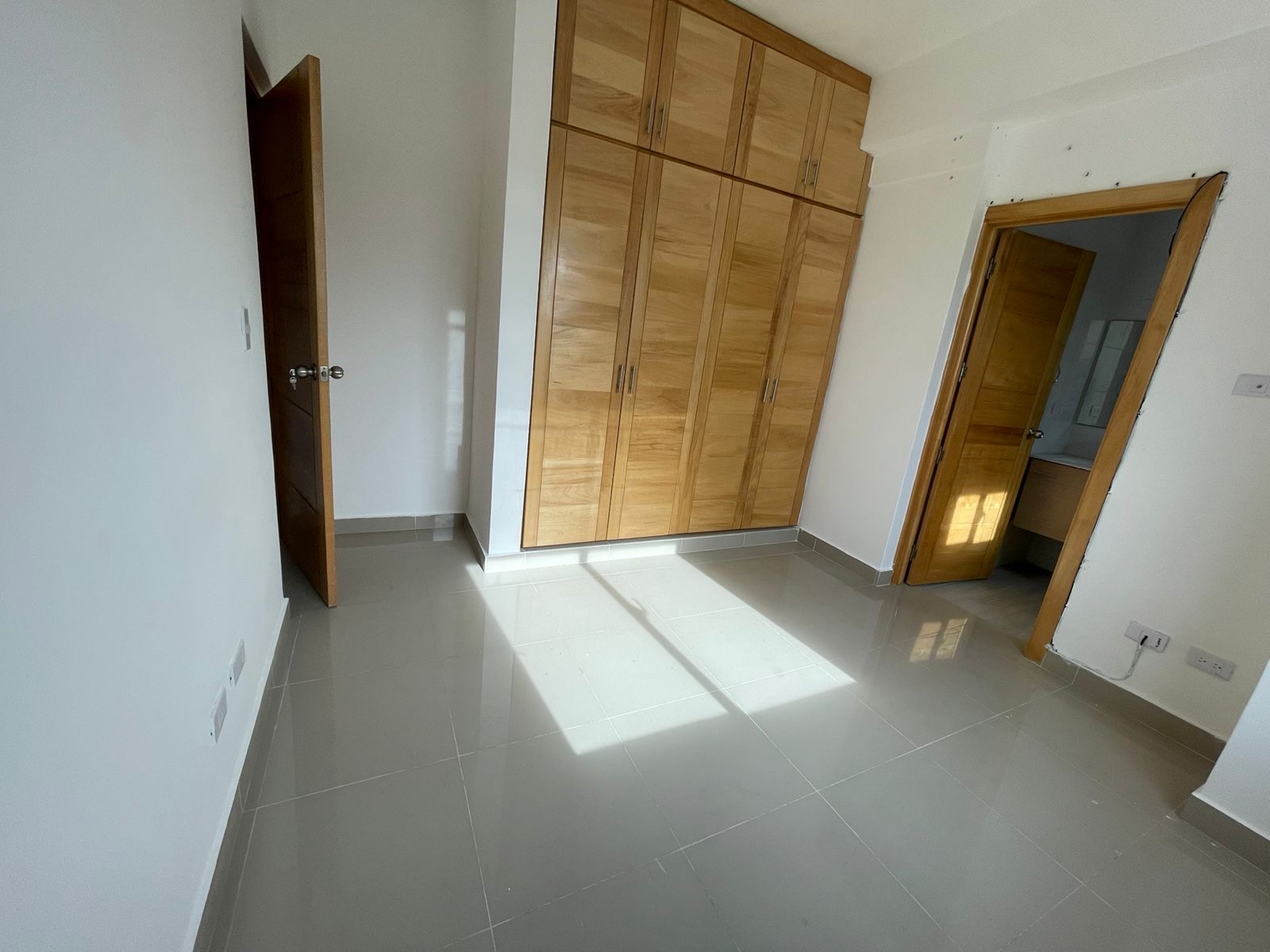 apartamentos - Alquiló independencia klm 9 dos hab dos baños parq 4