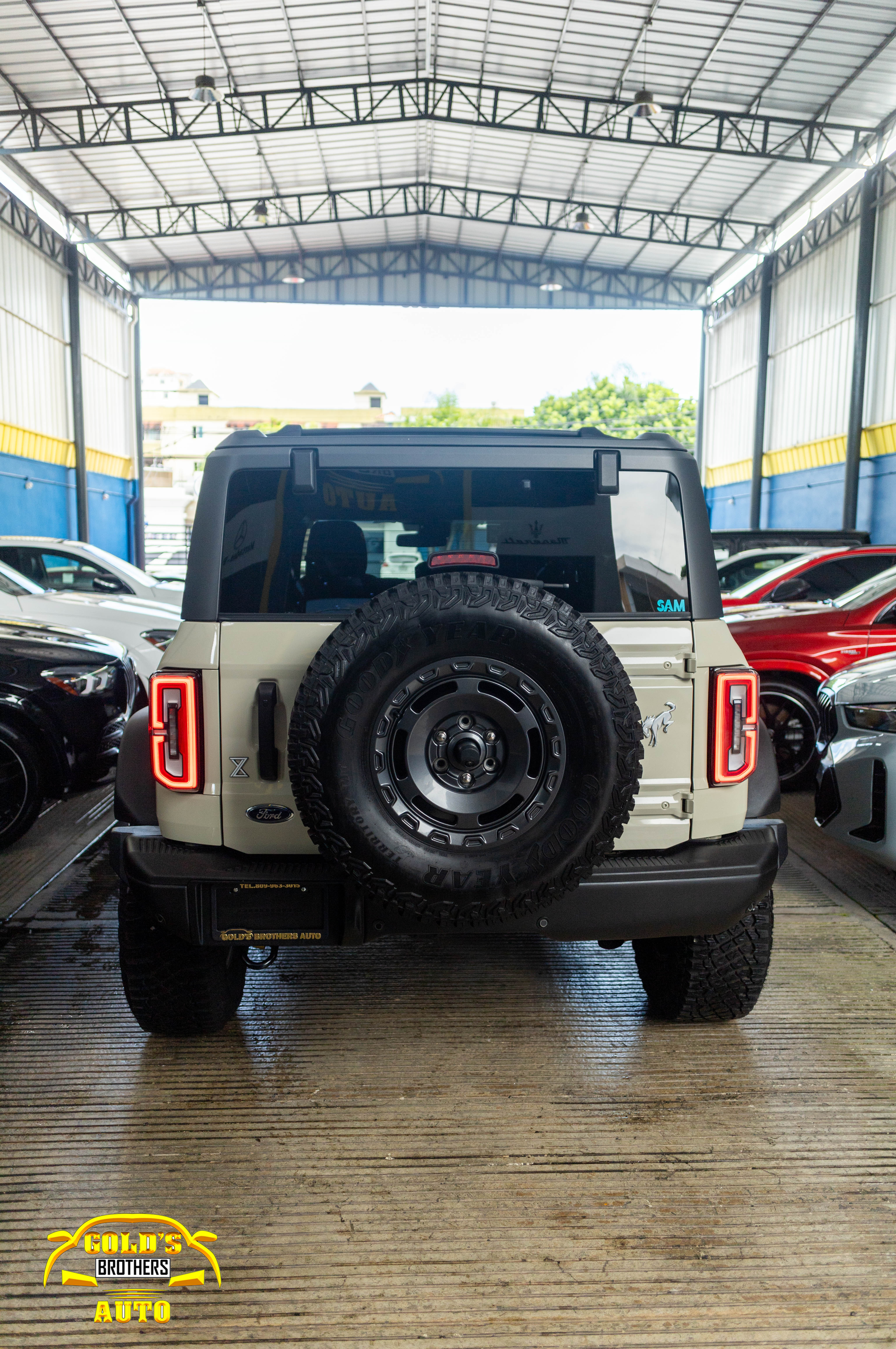 jeepetas y camionetas - Ford Bronco Everglades 2022 Recien Importado Clean 3