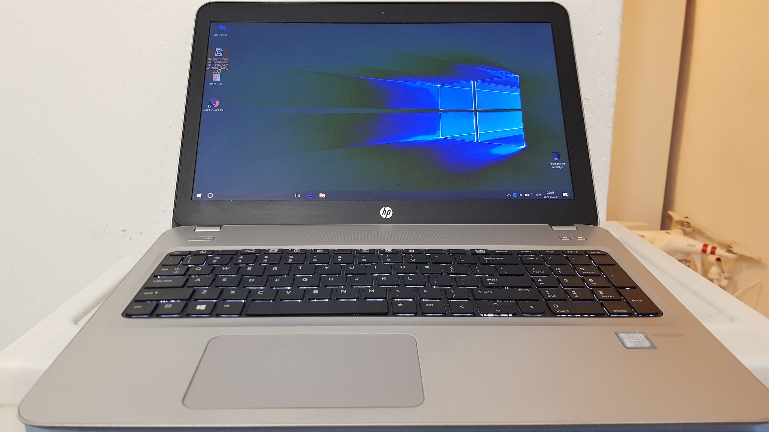 computadoras y laptops - laptop hp probook 17 Pulg Core i7 Ram 16gb ddr4 Disco 750gb Video 8gb 1