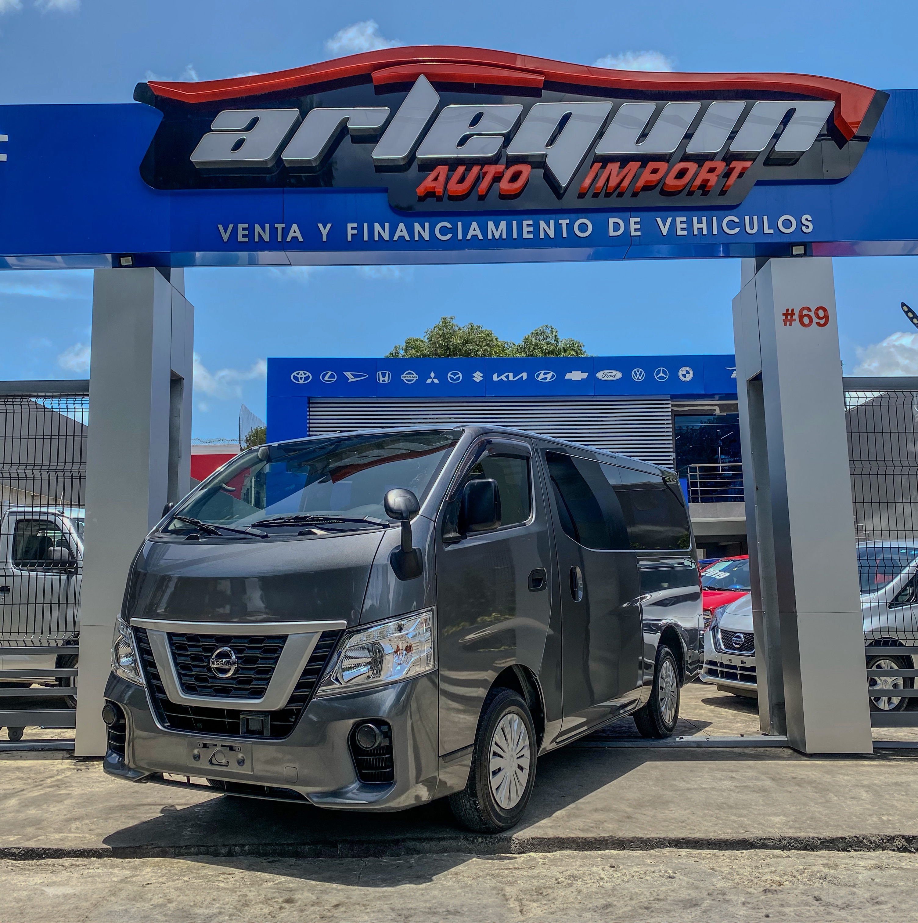 jeepetas y camionetas - Nissan Caravan NV350 2019